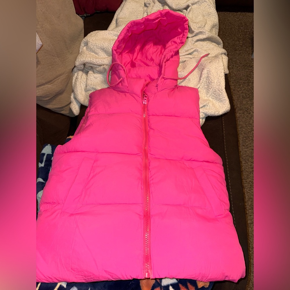 Vibrant Pink Hooded Puffer Vest